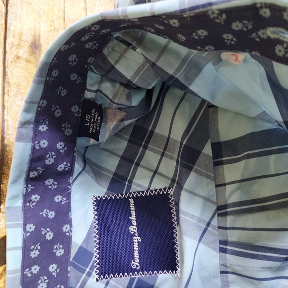 Tommy Bahama button down shirt - Picture 5 of 5